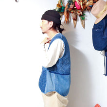 Load image into Gallery viewer, Porter Classic PC KENDO / PC SASHIKO PULLOVER VEST-WATCH CHAIN ITEM