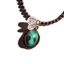 画像をギャラリービューアに読み込む, ERICKA NICHOLAS BEGAY エリッカニコラスビゲイ (キングマン ターコイズ)【TRQ H.D kman Pendeut 3-12】