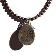 画像をギャラリービューアに読み込む, ERICKA NICHOLAS BEGAY エリッカニコラスビゲイ (キングマン ターコイズ)【TRQ H.D kman Pendeut 3-12】