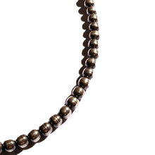 画像をギャラリービューアに読み込む, ERICKA NICHOLAS BEGAY NAVAJO PEARL (9mm-50cm)【ENB 4-11】