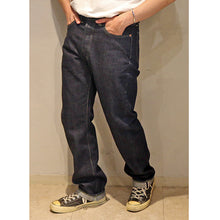 Load image into Gallery viewer, JELADO Age of Longing Black tag 301EXX Gerard Age of Longing Black Tag (Indigo) [JP94301E]
