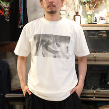 Load image into Gallery viewer, JOHNBULL MONSTERS INC Randall Boggs モンスターズインク Tシャツ（ホワイト）[JT263C25]
