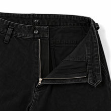 Load image into Gallery viewer, Porter Classic GENEKELLY CHINOS (CHARCOAL GRAY) (BLACK) [PC-009-2039]
