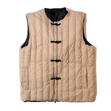 Load image into Gallery viewer, TAION MILITARY ZIP VNECK DOWN VEST &lt;MILITARY LINE&gt;
