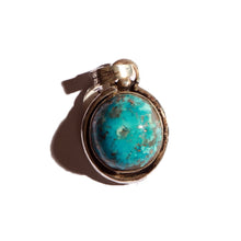 Load image into Gallery viewer, ERICKA NICHOLAS BEGAY (Morenci Turquoise) [HD TRQ Mor Pendeut 3-11]
